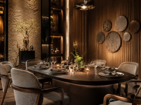 Restaurant mood